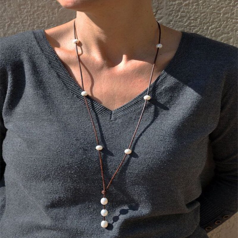 Women pearl necklace leather knotted long necklace classic high jewelry Christmas party pendant necklaces: Titanium Plated