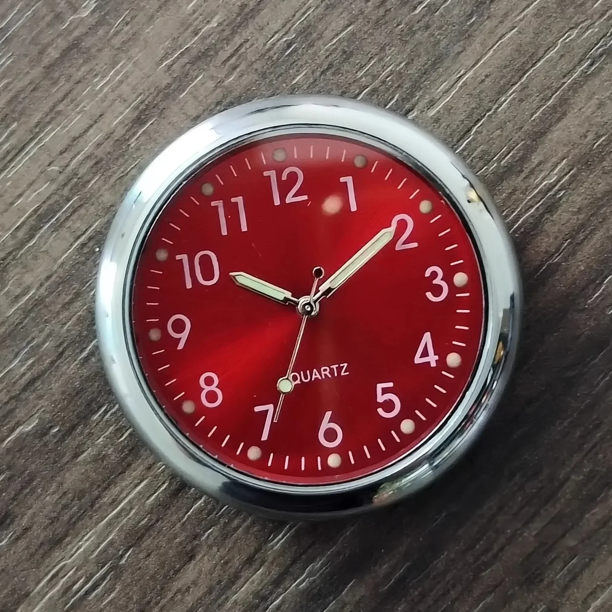 40mm Mini Digitaluhr Leuchtende Autouhr Autos Interne Stock-an Uhr Mechanik Quarzuhren Auto Ornament: Schwarz