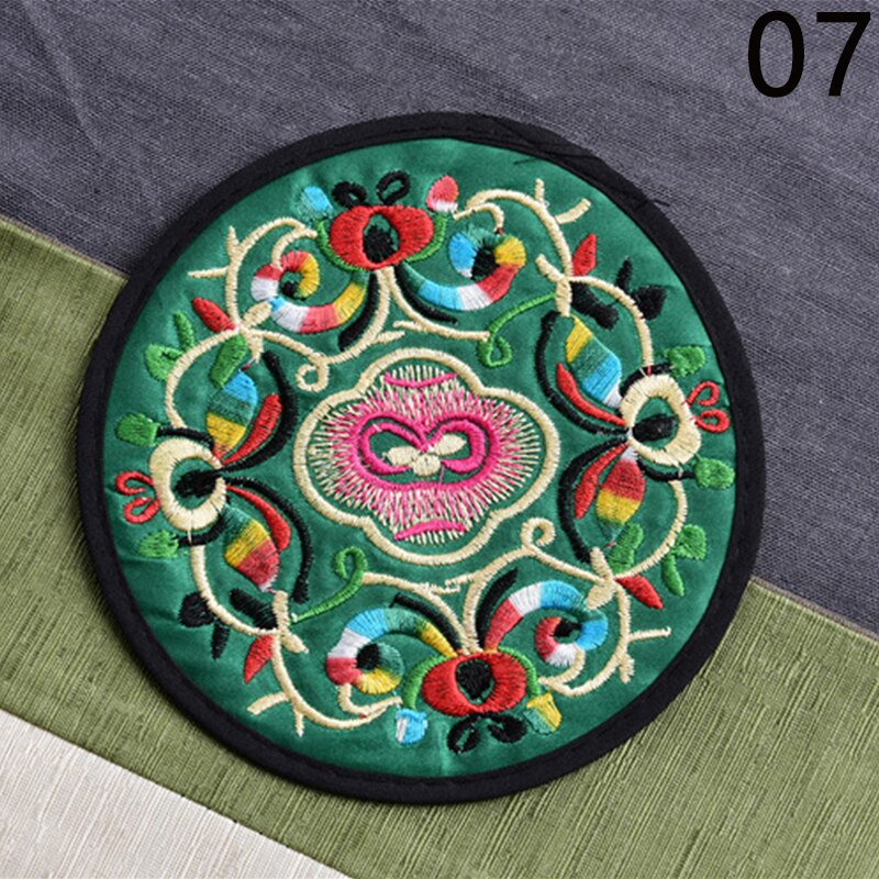 Vintage Etnische Bloemen Theekopje Mat Ronde Moderne Chinese Stof Geborduurde Onderzetters Thuis Duurzaam Isolatie Pads Cup Mat: 07