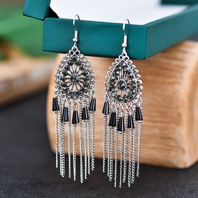 Bohemian Long Tassel Earrings 2022 Trend Water Alloy Crystal Beads Women Vintage Rhinestone Chain Earrings: E1948Black