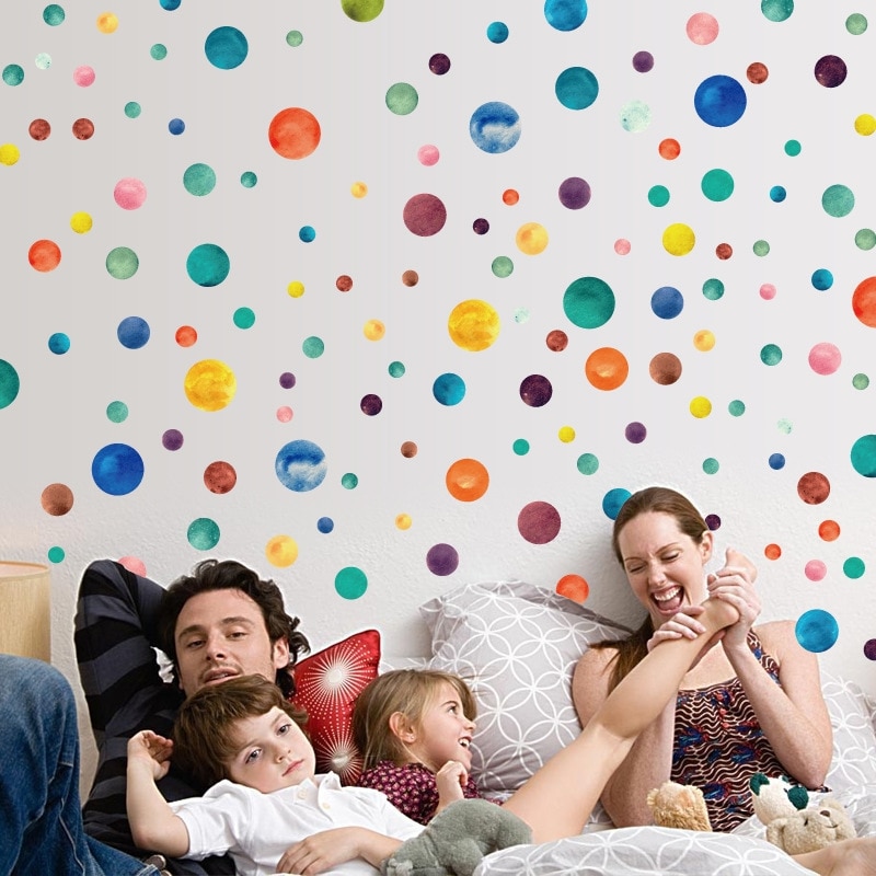 80 stks/set Kleurrijke Stippen Cirkel Muurstickers Voor Kinderen Kamers Home Decor Muurtattoo DIY PVC Baby Nursery Stippen sticker Muurschildering