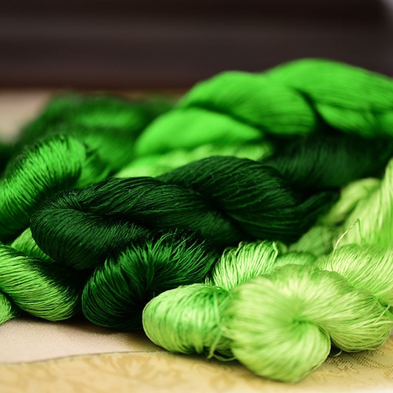 silk embroidery thread / 100% silk thread /hand embroidery embroider cross stitch/Leaf embroidery/green series