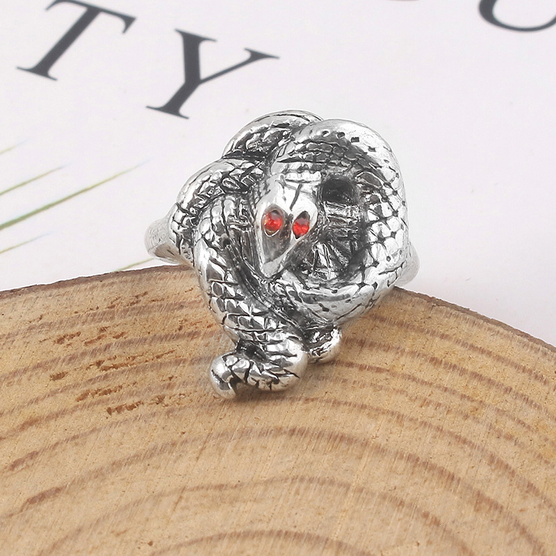 Game Dark Souls Ring Black Red Sapphire Vintage Style Ring Adjustable Metal Rings For Women Men Cosplay Jewelry Accessories