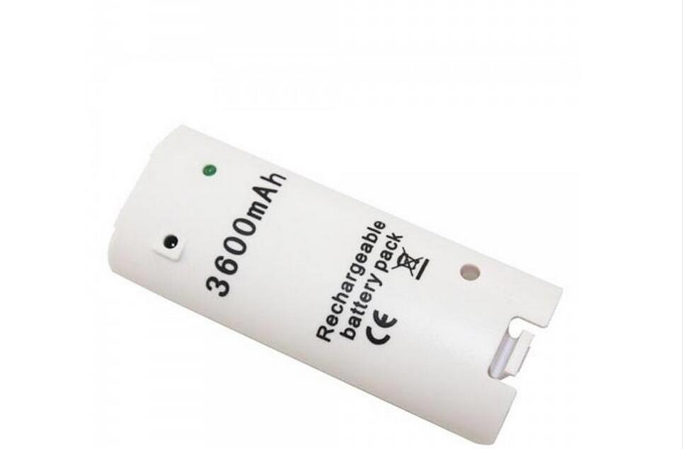 Game accessoires met 3600 mAH Oplaadbare Batterij (Wit Of Zwart) en Oplaadkabel voor Nintendo Wii Afstandsbediening