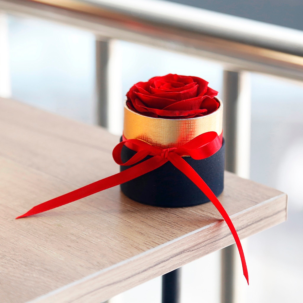 Roses Dired Bouquet fleur romantique saint valentin anniversaire coffret