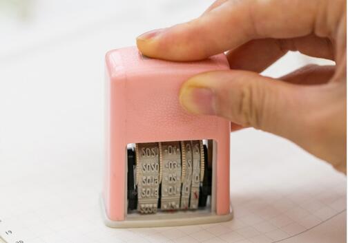 Diy Vintage Plastic Roll Stempel Maand Datum Wiel Postzegels Dagboek Album Scrapbooking Briefpapier: Roze