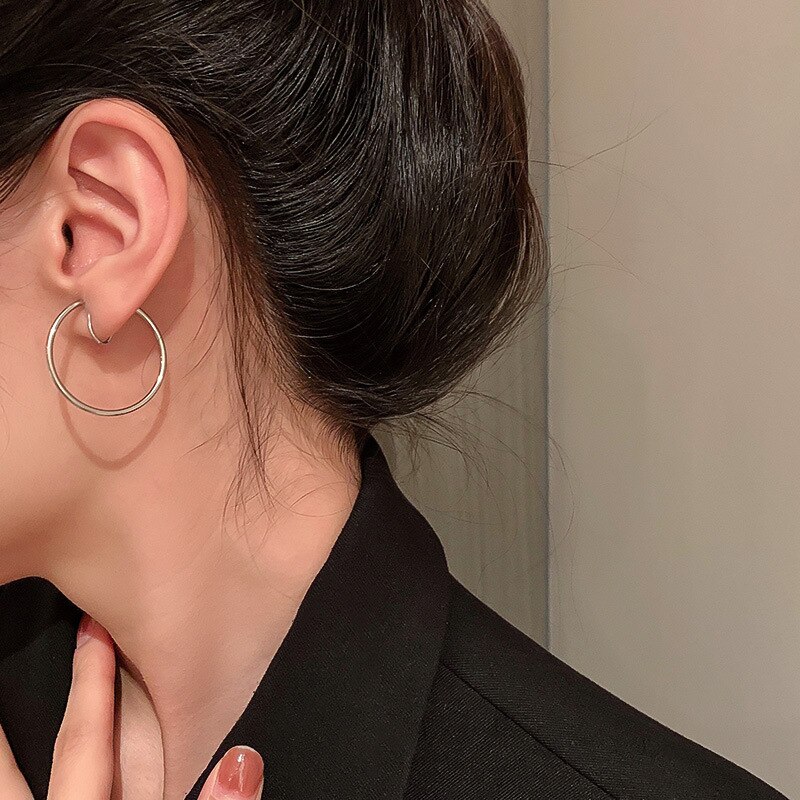 Clip Earrings Metal Trendy Round Women Circle Ear Clip Simple Metal Earrings No Ear Hole Simple Jewelry