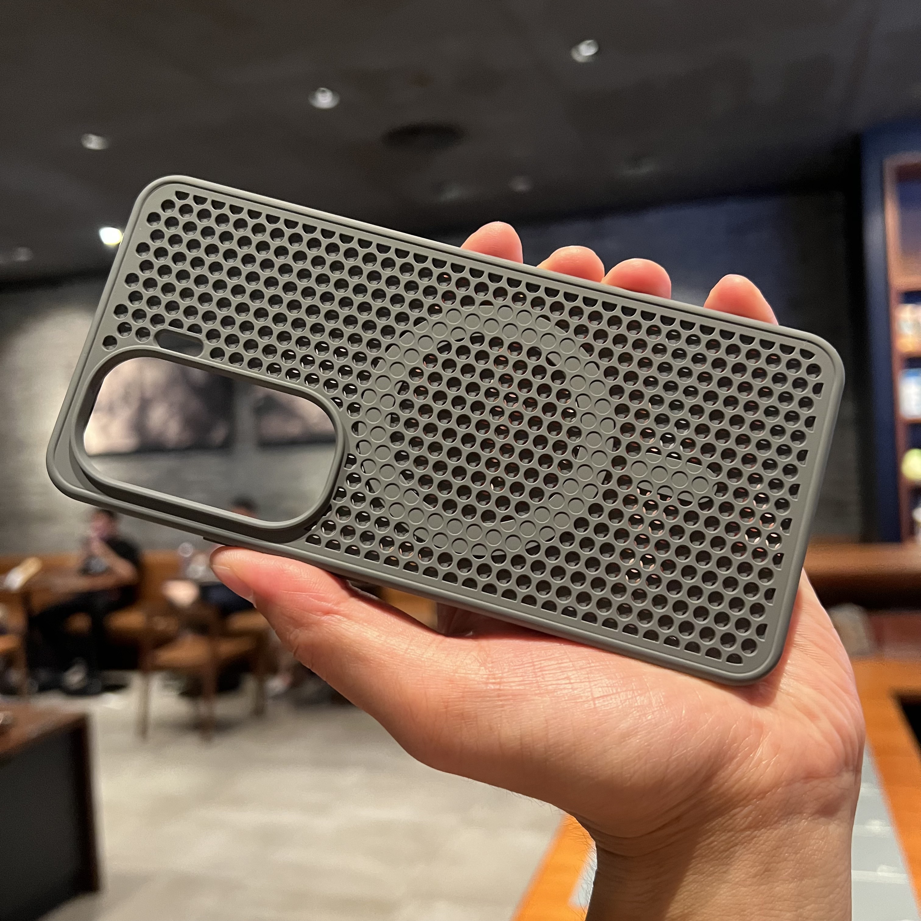 Magnetic Case For IQOO Neo 10 Pro Honeycomb Heat Dissipation Breathable Wireless Charging Back Cover For IQOO Neo 10 Pro Bumper: GRAY / For iPhone 16 Pro