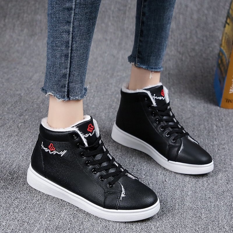 Damesschoenen winter dameslaarzen warme bont pluche dames casual schoenen veterschoenen sneakers dames platform sneeuwlaarzen: Zwart / 40
