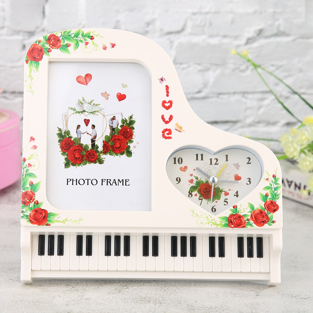 Rechtop Piano Type Klok Wedding Party Ornamenten Valentine (Willekeurige)