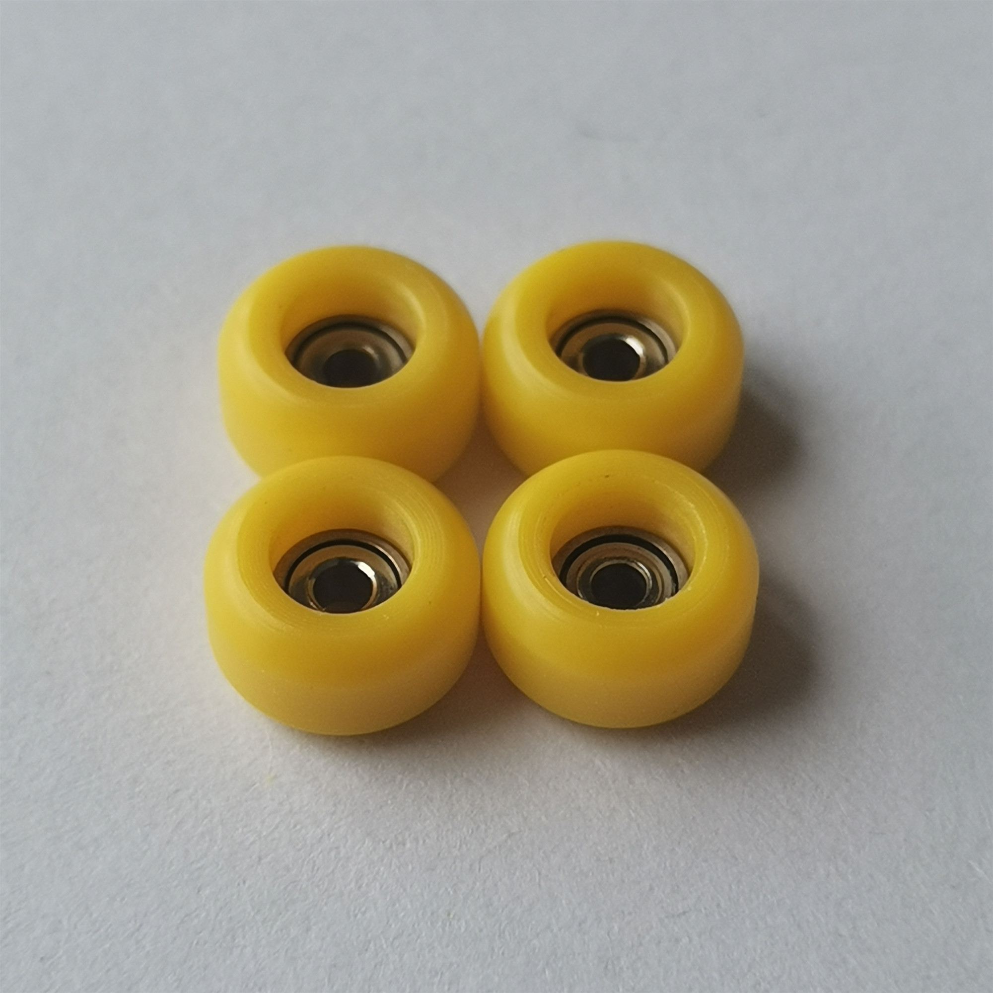 Basic Shape CNC Fingerboard Wheels with High Speed Bearing: Yellow