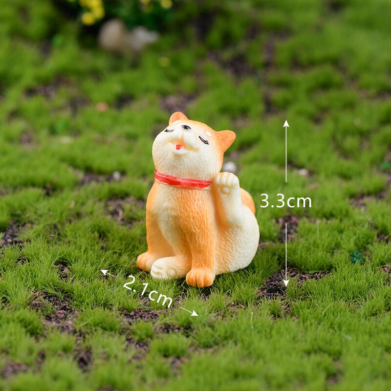 miniature Akita dog resin animal figurines fairy garden modern miniatures home desk decoration living room accessories decor: Light Grey