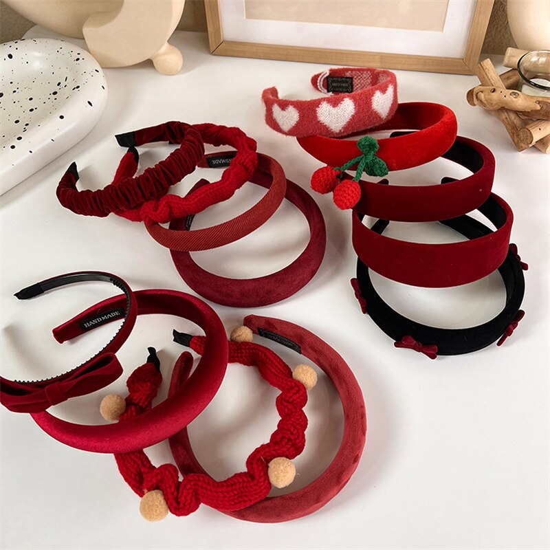 Diadema roja Vintage para mujer, banda de pelo de terciopelo de lana, diadema de esponja lateral ancha para niña, accesorios para el cabello para Navidad y Año