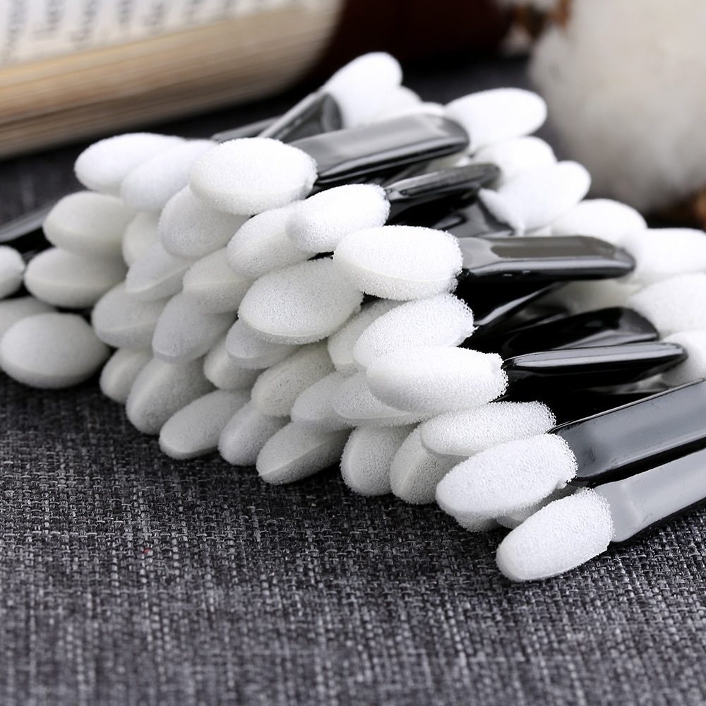 Stijlvolle professionele 50 -delige oogschaduw spons kwasten applicator dubbele schuimkop cosmetisch hulpmiddel voor meisjes dames wegwerp make-up hulpmiddel