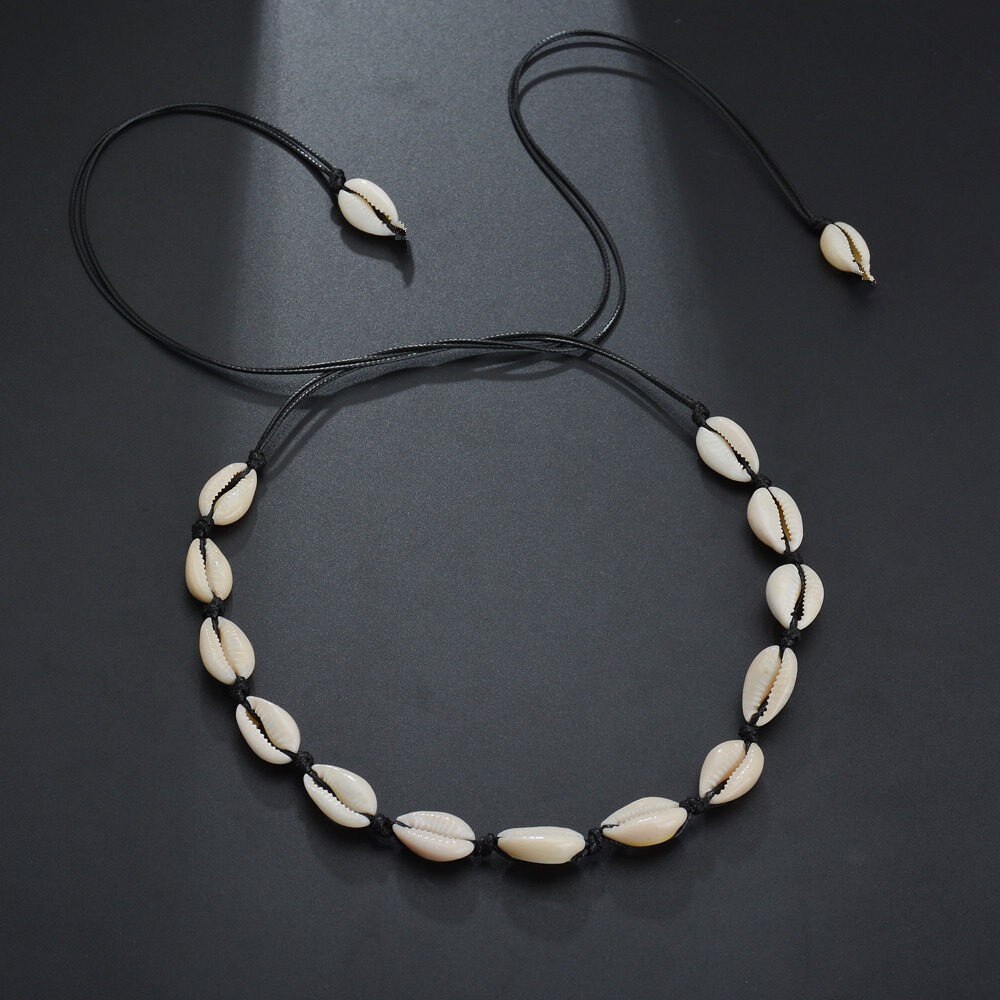 Natuurlijke Porceleinslak Shell Armband Ketting Set Voor Vrouwen Handgemaakte Geweven Boho Hawaii Strand Shell Verstelbare Choker Meisje Festival: N-Black