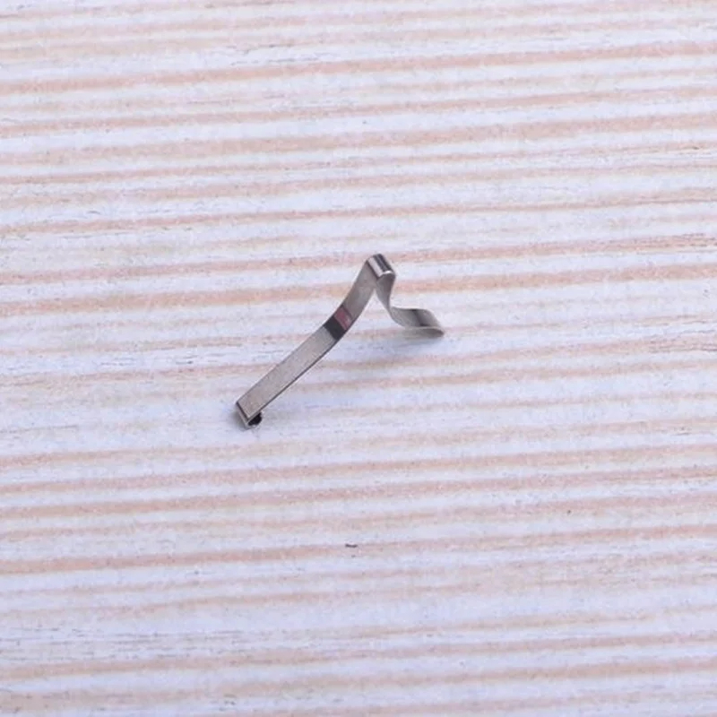 1PC Mała sprężyna A.6257 Sprężyna nożyczek robić 58mm SD klasyczny 91mm szwajcarski mistrz 111mm leśniczy drewno armia nóż naprawa narzędzie Części