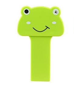 FEIGO, 2 piezas, nueva, bonita funda de dibujos animados, dispositivo de elevación, tapa de baño, inodoro, manija portátil, accesorios para Asiento de baño, inodoro, F104: F104 Green