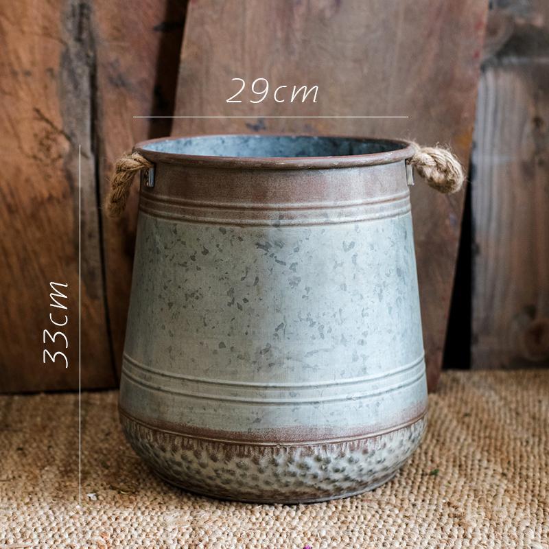 Vintage oude ijzeren emmer emmer bloem emmer bloempot vaas decoratie ornamenten kruidenierswinkel tuin: Oude boer 1