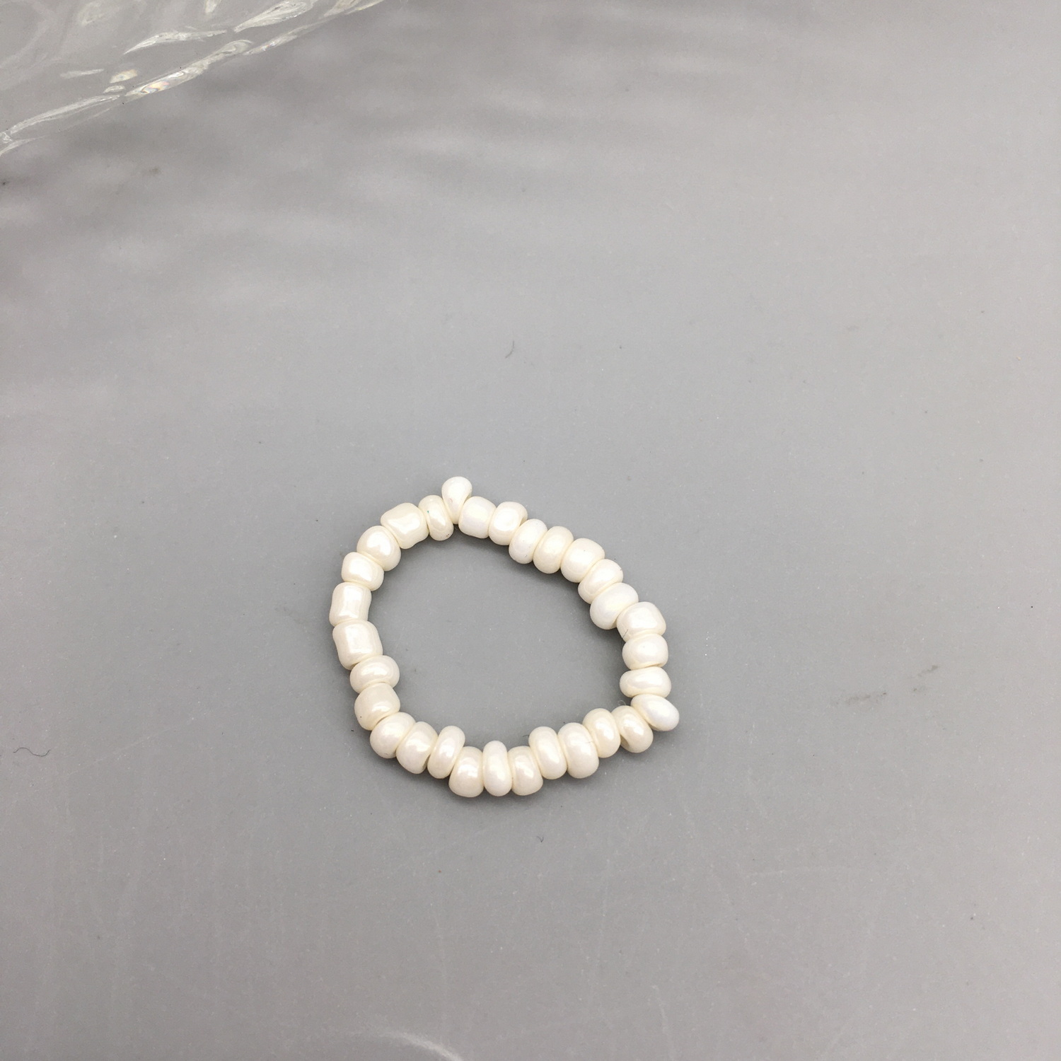 Anillos de cuentas de semillas simples para mujer, anillos con cuentas de cristal a la , bonitos y minimalistas, cuentas coloridas, anillos finos apilados geométricos: Gris rosáceo pálido