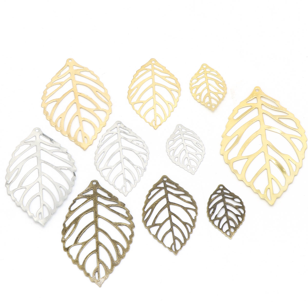 100 stuks ambachtelijke holle bladeren hangers klassieke multifunctionele metalen blad charme geavanceerde DIY filigraan sieraden maken accessoire