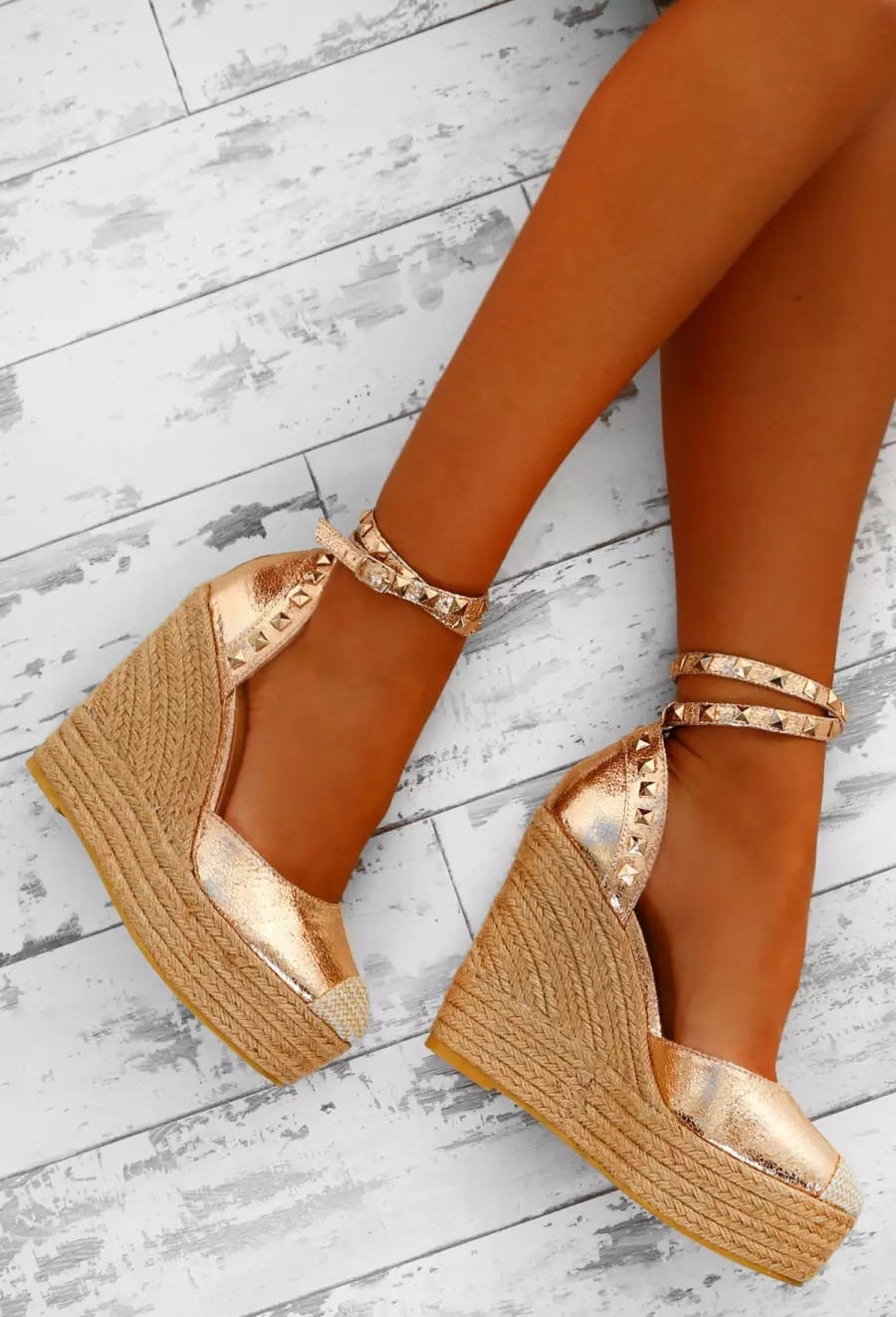 Sandalias de gladiador romanas de cuñas súper altas a la para mujer, sandalias con correa en el tobillo, zapatos bohemios, sandalias informales con remaches de talla grande y sólida