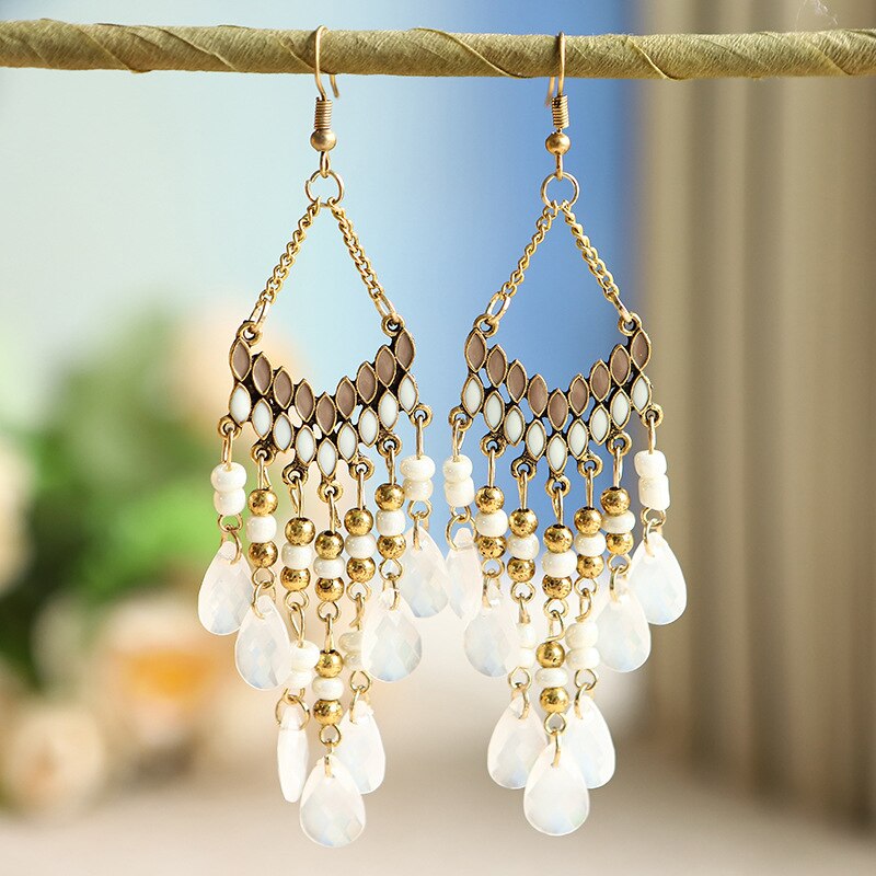 Bohemian Ethnic Flower Ladies Earrings for Women Boho Vintage Alloy Carved Beads Tassel Dangle Earrings Indian Jewelry: E1792-5 White