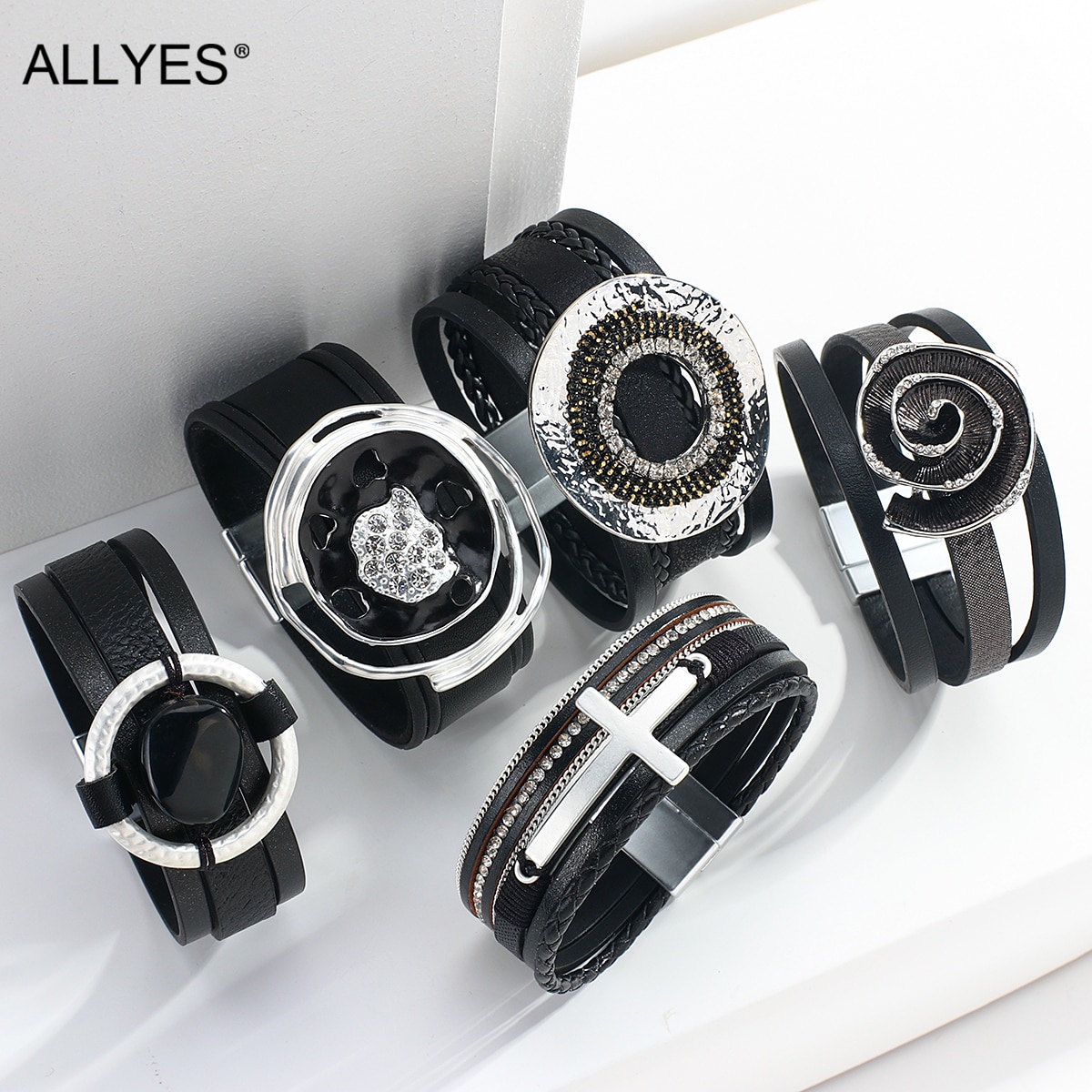 Allyes Metalen Charm Multilayers Zwart Lederen Armbanden Voor Vrouwen Gothic Punk Wrap Armband Unisex Party Casual Sieraden