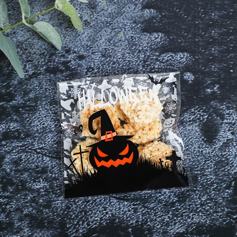 50/100 kpl halloween karkkipussi keksipusseja keksejä välipala muovipakkauspusseja halloween-juhlien sisustustarvikkeita: C / 100pc