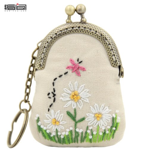 Embroidery Purse Making Kits Purse Frame Kiss Clasp Lovely Fowers Sewing Stitching Handmade Purse Girl: 1