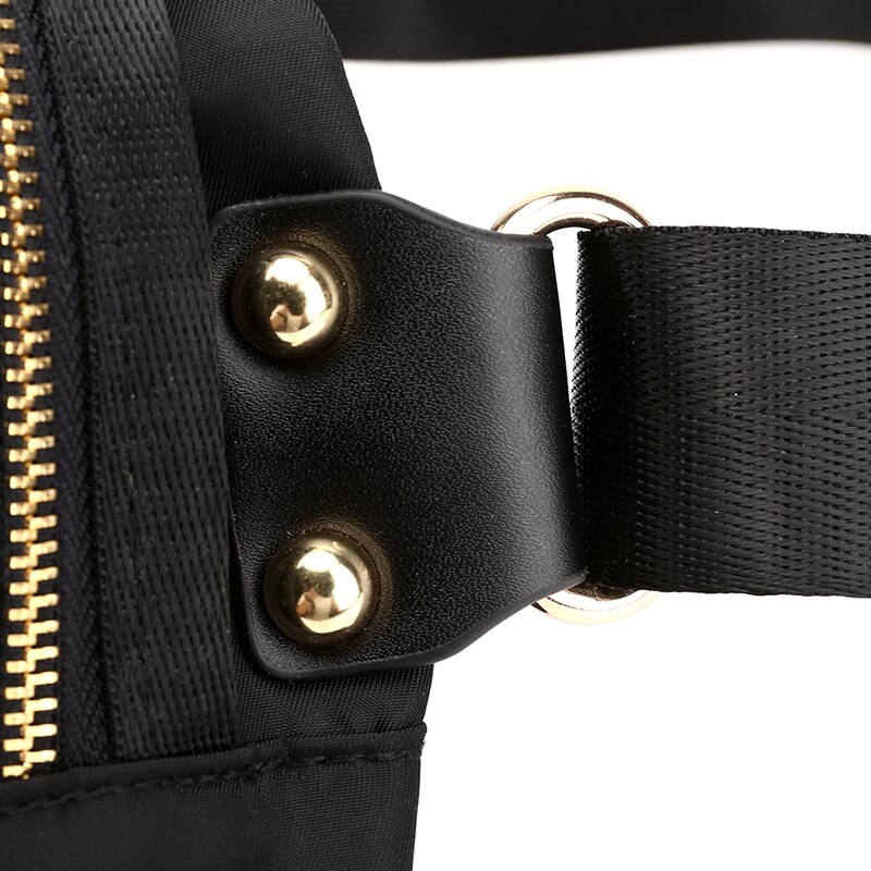 Piler Dam Magväska - Vattentät Nylon - Casual Stil - Längd 25cm - Rem 70cm