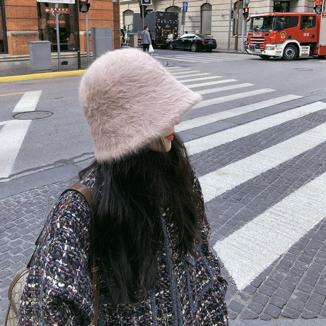 Sombrero de pelo de conejo para mujer, sombrero de pescador de felpa del Joker, versión coreana, muestra la cara, sombrero de cubo pequeño, sombrero de lavabo de día cálido: Khaki