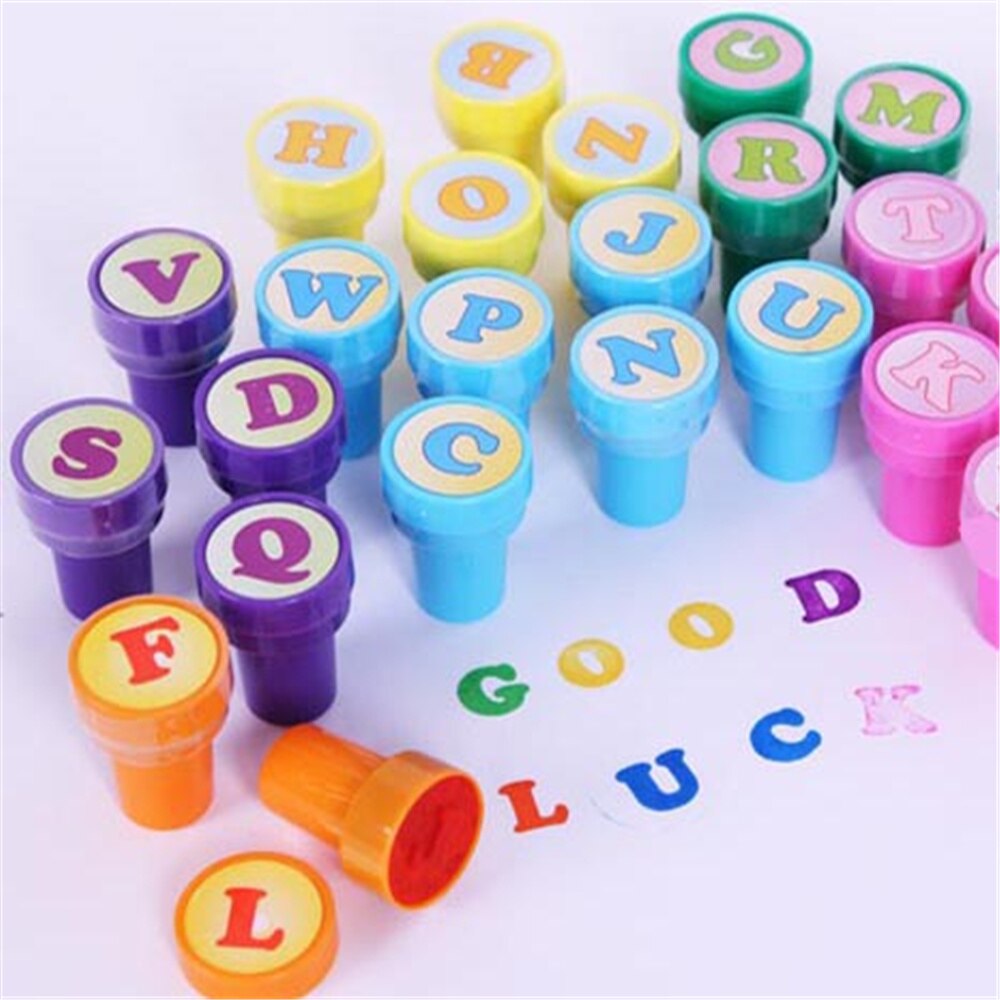 26 engelse alfabet/lot diverse mini kleurrijke rubberen alfabetletterstempels voor kinderen,