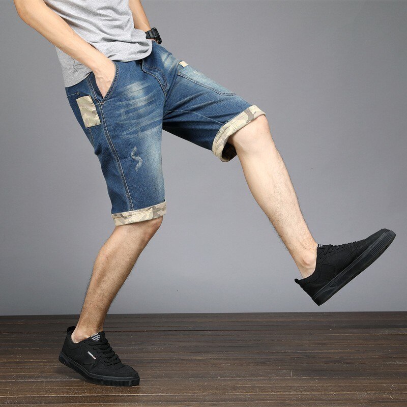 Sommer Herren Plus Größe 48 Knie Länge Kurze Jeans Stretch Casual Lose Fit Denim Shorts Taschen Streetwear Jeans Bermuda Shorts