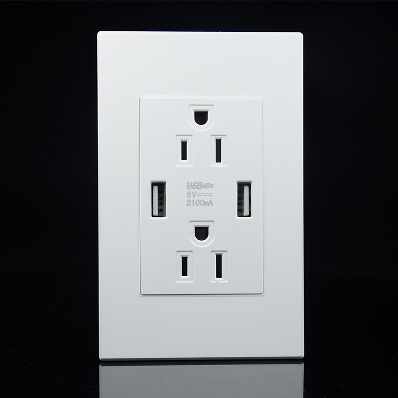 118mm white American USA Standard Double 3-pole Socket With 2USB Ports 2.1A PC Flame Retardant Household Safety Power Plug 15A