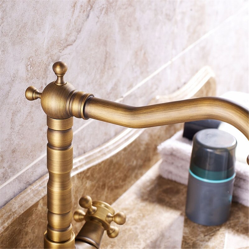 Antique Brass Kitchen Faucet 360 Swivel Bathroom Basin Sink Mixer Tap Crane