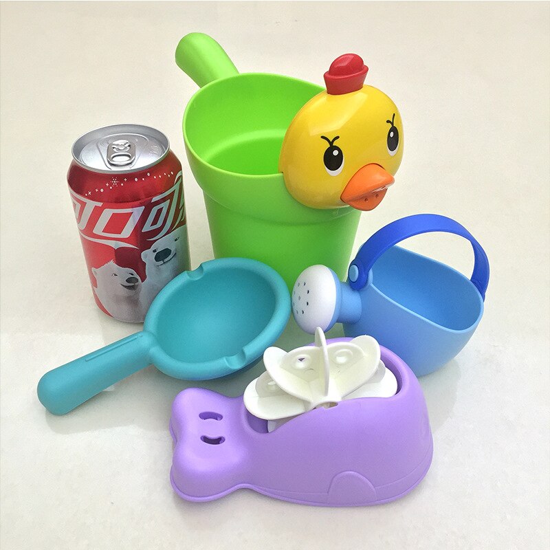 Hot shower water toy storage soft material children's baby chicken water scoop bath kettle hair washing tool beach toy 4 piece set