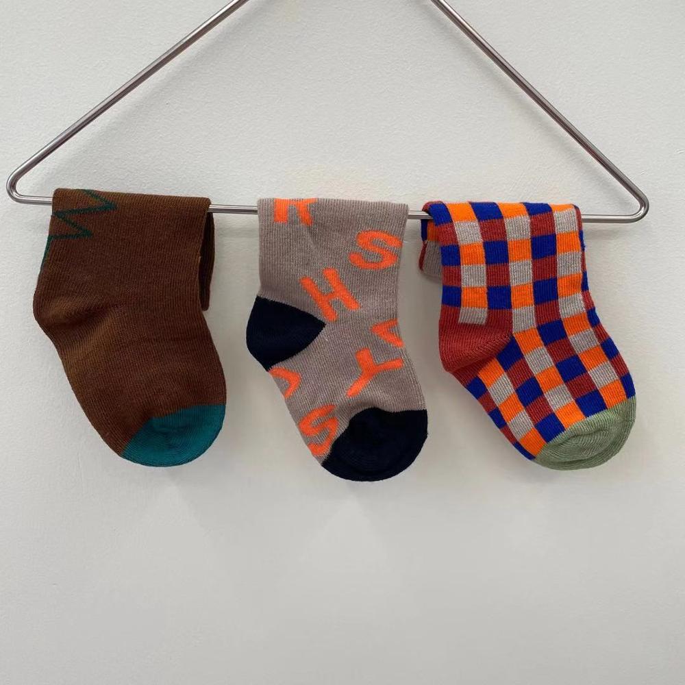 MILANCEL-Calcetines de longitud media para bebé y niña, medias gruesas y cálidas para niño