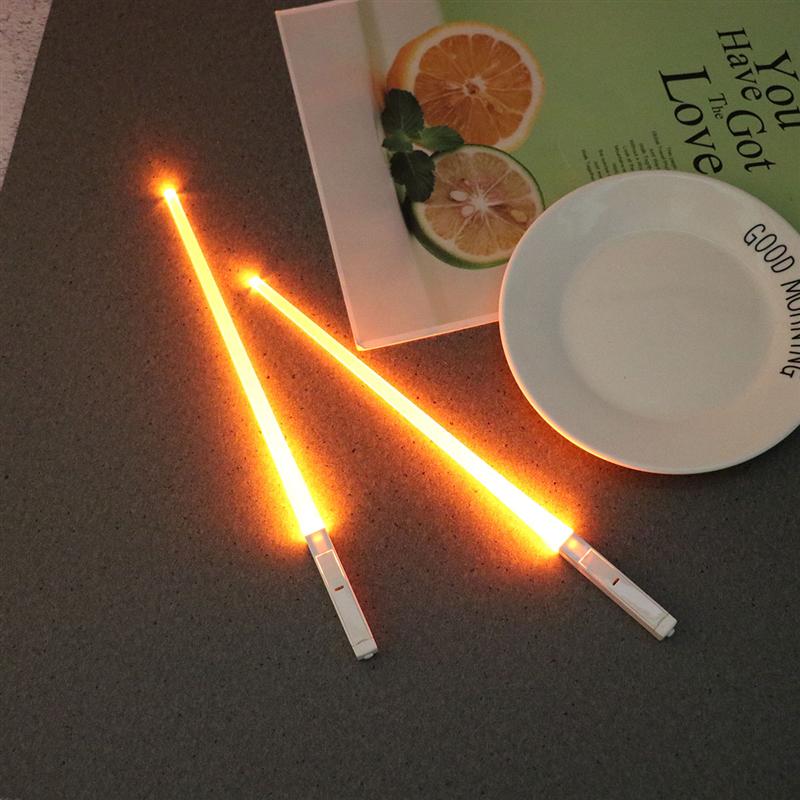 Paire de baguettes lumineuses LED démonter, vaisselle lumineuse lavable, fournitures de fête scintillantes fournitures de fête: Orange