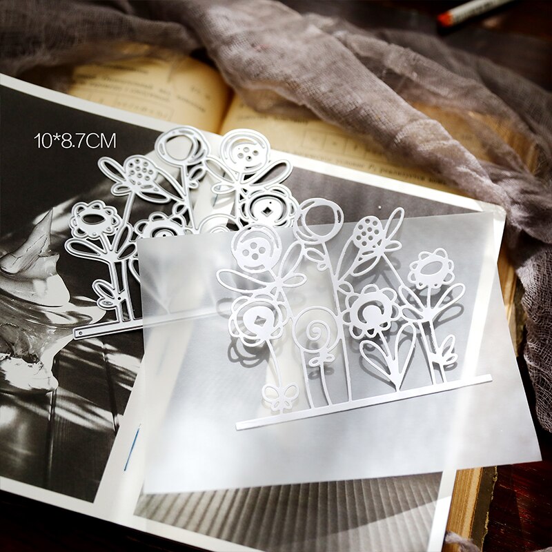 2022 Spring Lace Series Flower Frame Metal Cutting Dies Stencils for DIY Scrapbooking Decorative Embossing DIY Paper Cards: WD11