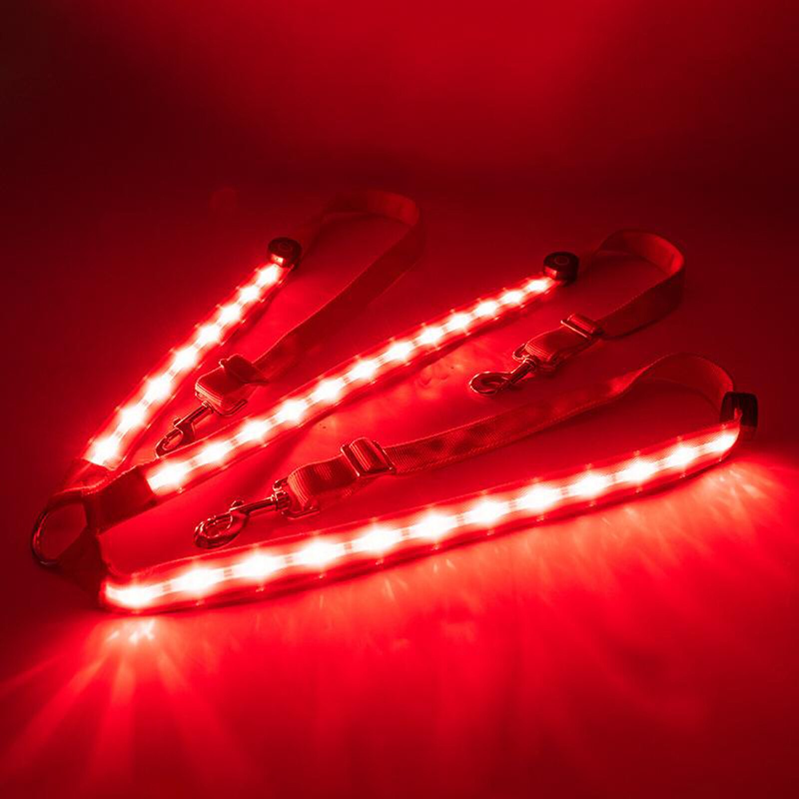 Harnais à col de plastron LED pour cheval, licou, ceinture de haute visibilité, équipement d&#39;équitation: Red
