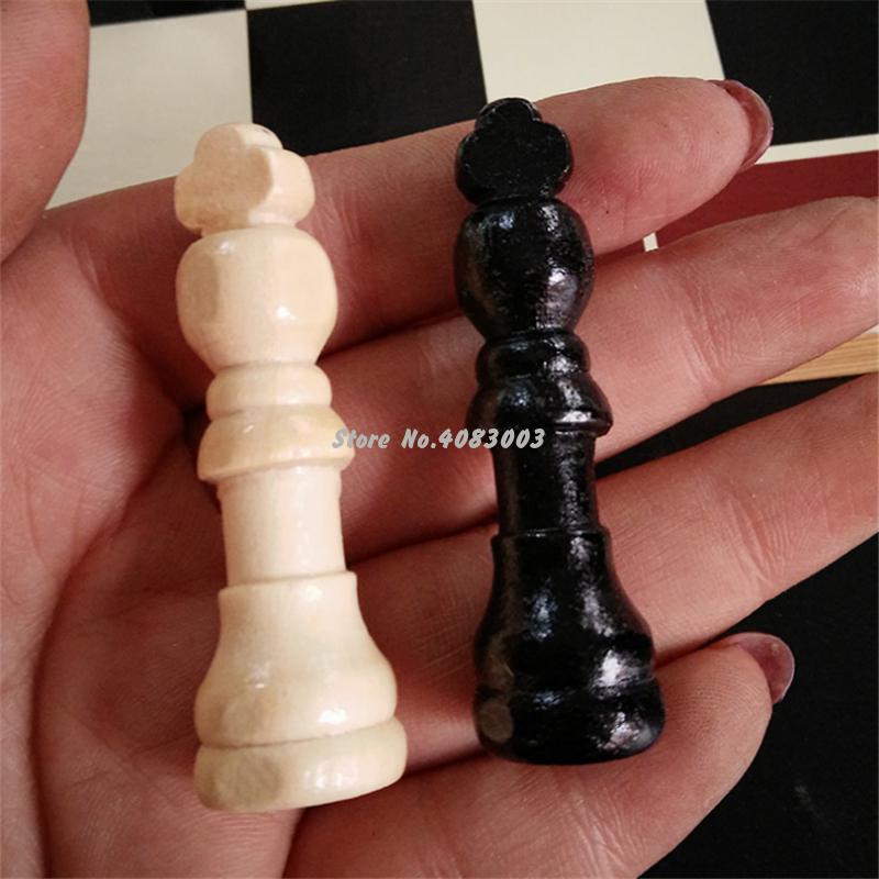 Wooden International Chess Set Board Travel Games Chess Draughts Entertainment
