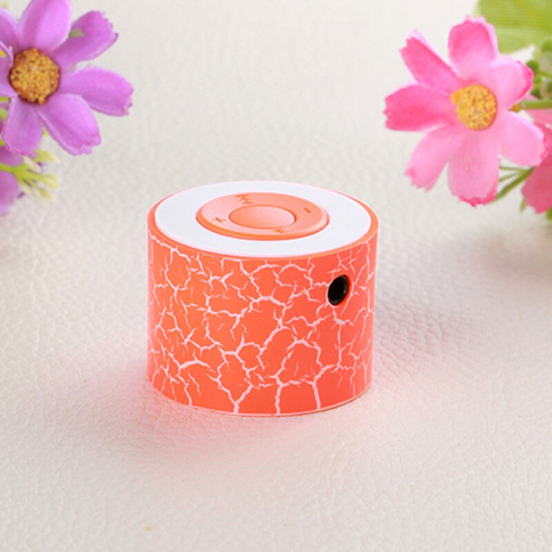 6 couleurs en option Crack Portable lecteur Mp3 Support Rechargeable TF carte lecteur de musique haut-parleur électronique grand public