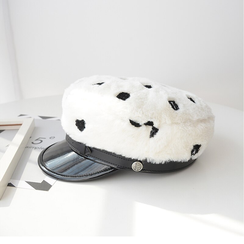 USPOP nowe czapki zimowe damskie wyszywane serce gazeciarz czapki aksamitne ośmiokątny kapelusz PU rondo niejednolita całość czapki damskie grube ciepłe czapki