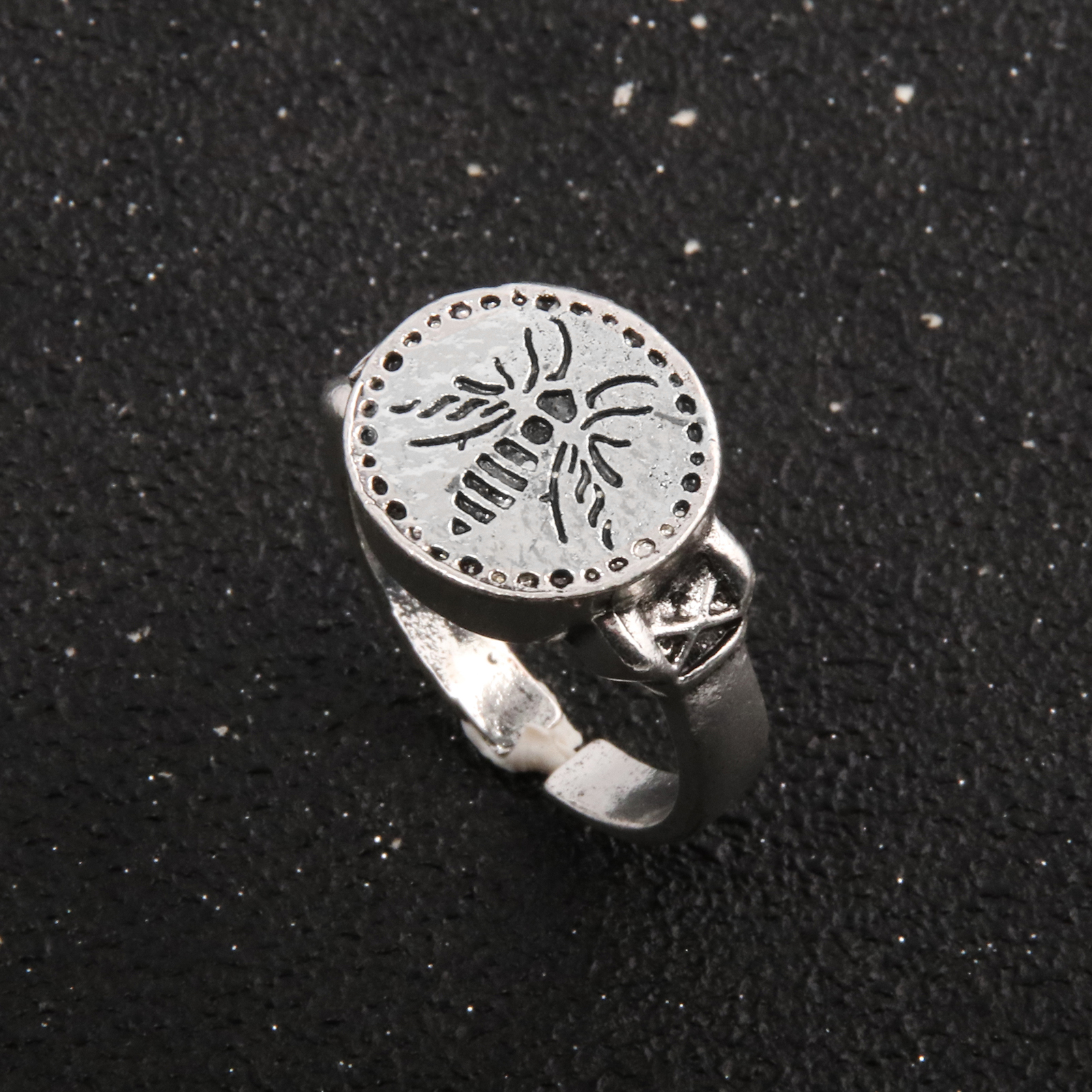 Dark Souls Adjustable Rings for Men Vintage Havel's Demon's Scar Chloranthy Serpent Leo Darkmoon Ring Jewelry: Pink