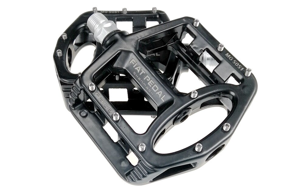 Ultralight Bicycle Pedals Magnesium Alloy Mountain Bike Flat Pedals Non-slip MTB Road Bike Pedals Platform Bicycle Accessories: Black
