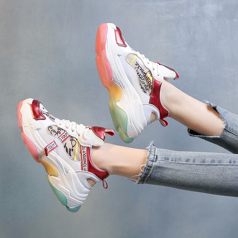 Fujin kvinders sneakers sko kvindelige efterår sko kausal lavvandet tyk bund åndbare platform sko: Rød / 8.5