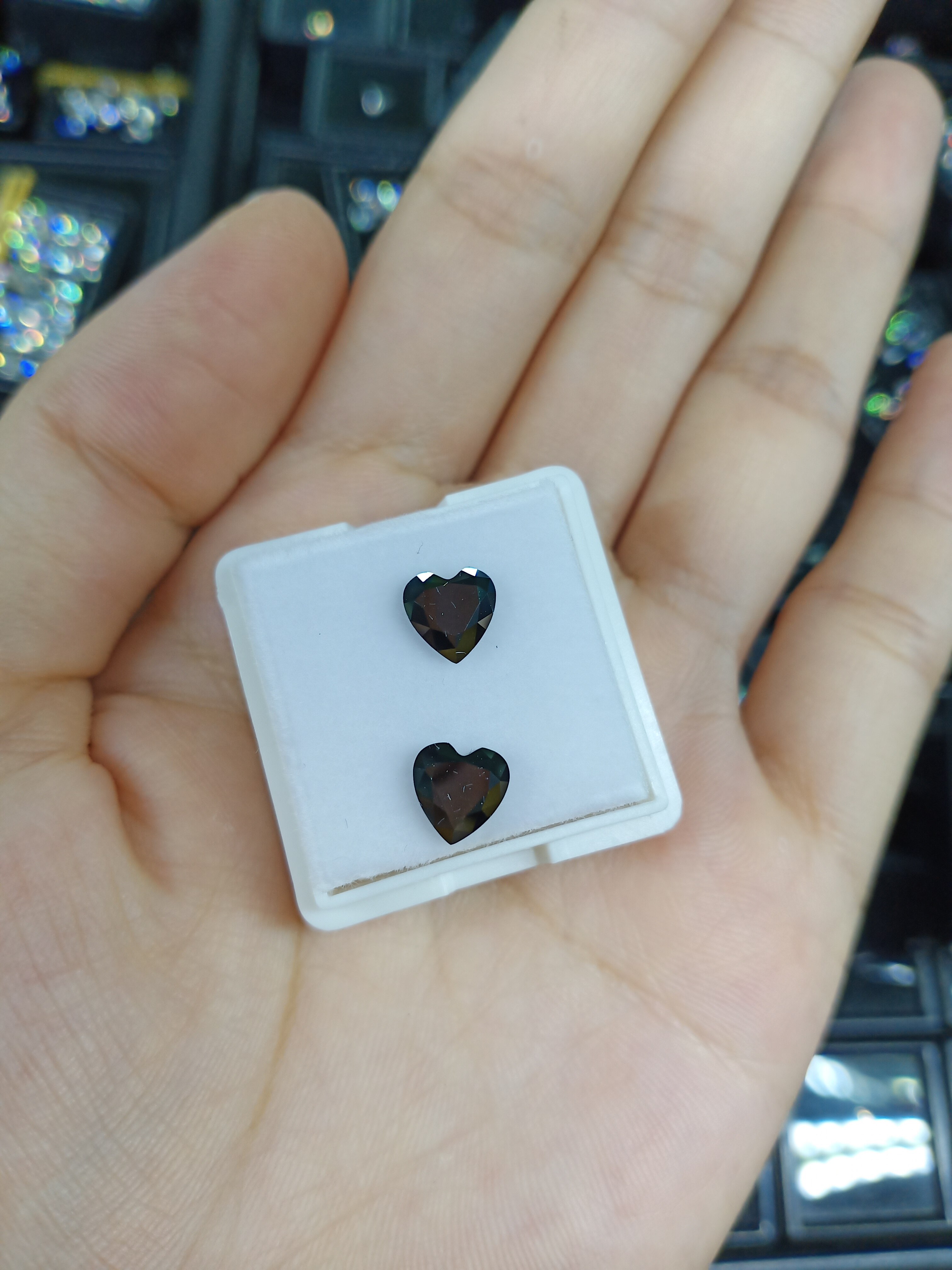 Probador de diamantes de moissanita, proveedor de piedras preciosas sueltas, certificado de venta contra choques, corazón negro, 4x4mm, producto en oferta
