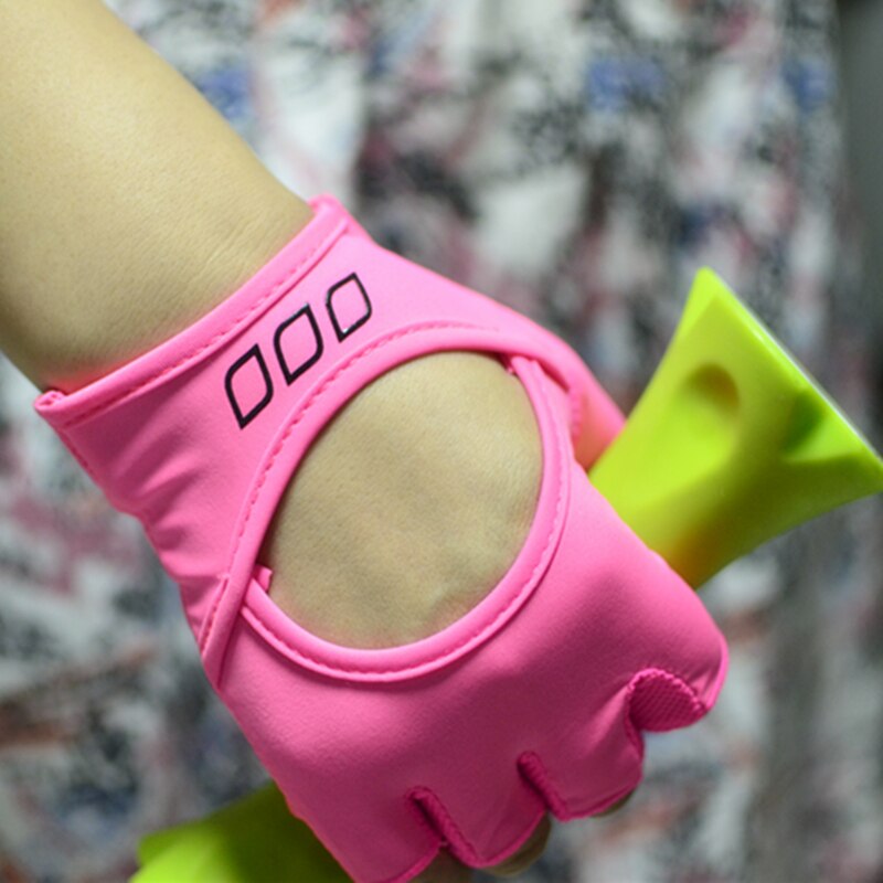 Guantes de gimnasio para entrenamiento de culturismo, guantes deportivos para levantamiento de pesas, guantes antideslizantes para mujer, guantes de Yoga de Color rosa