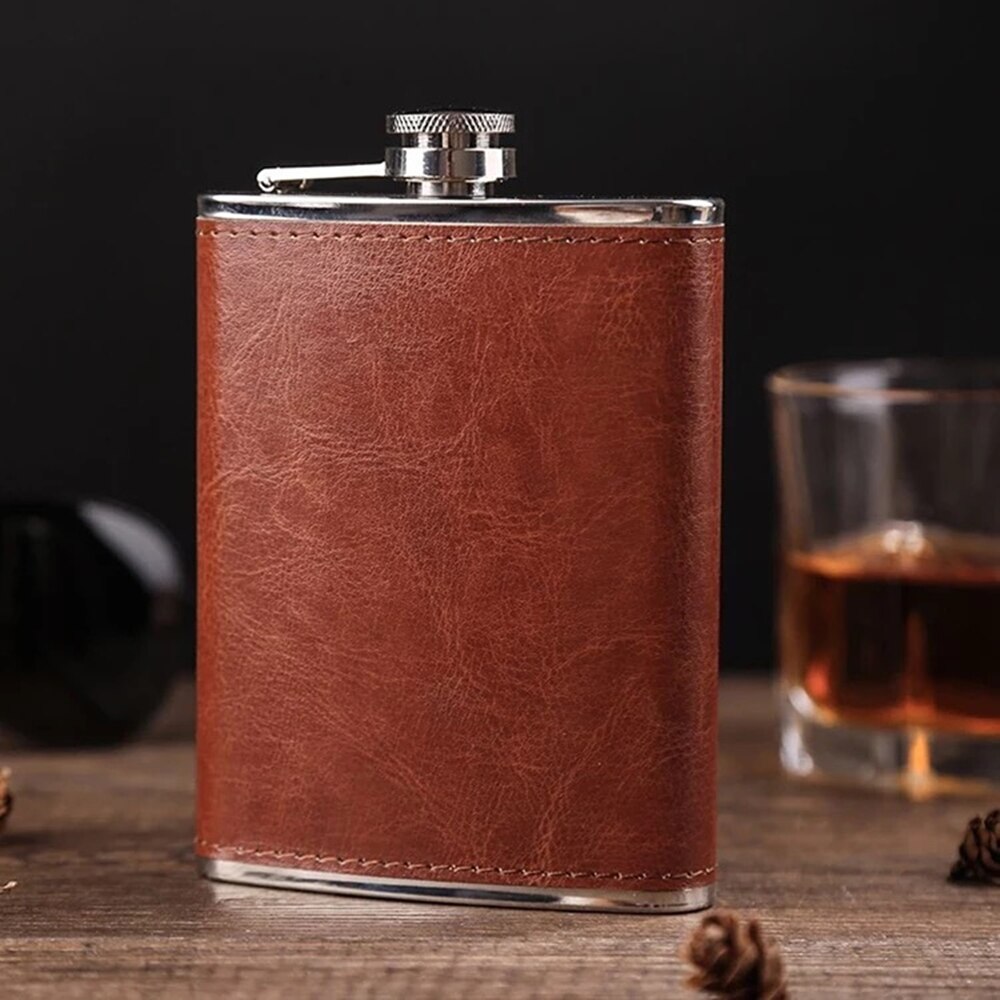 Brun læder 8oz hofte kolbe bærbar lomme kolbe drikke rustfrit stål til opbevaring af vodka whisky alkohol spiritus herre