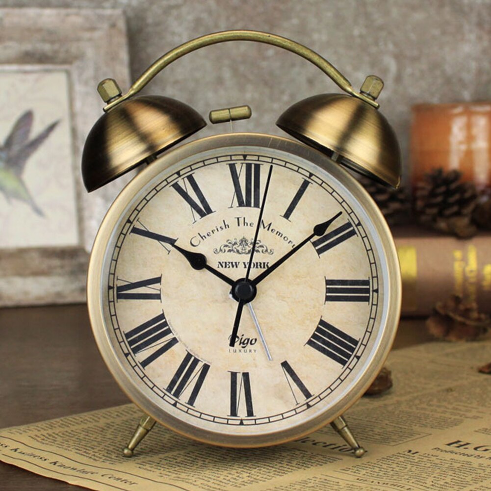 Retro Battery Powered Vintage Classic With Night Light Alarm Clock Desktop Bedside Silent Metal Quartz Loud Non Ticking Numerals